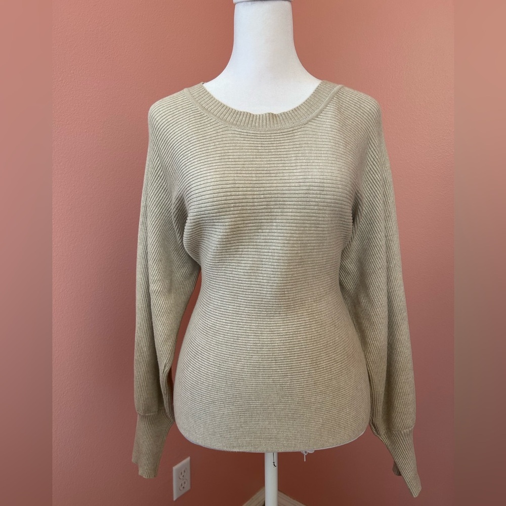Simple beige oatmeal color dolman sleeve ribbed knit pullover minimalist cozy L